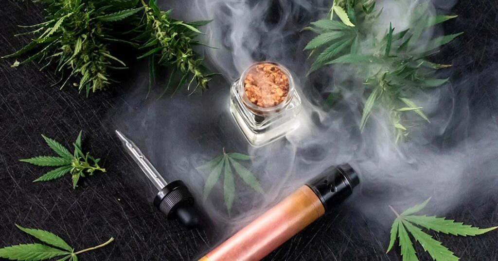 Top 5 Delta 8 THC Side Effects sar delta 8 6 featured image aohwn2